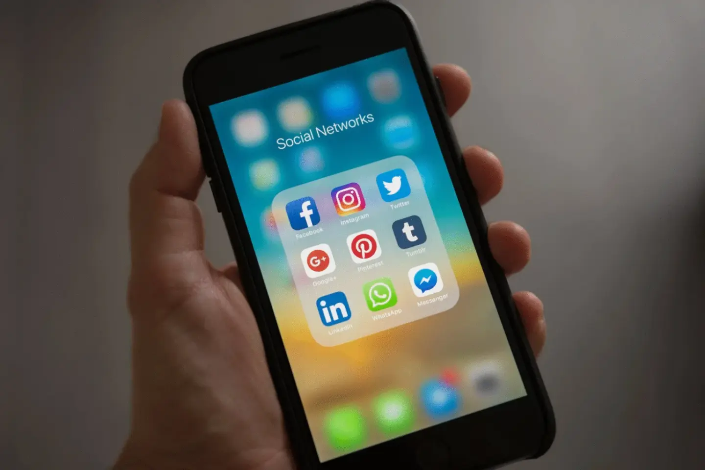 教您經營後援會Fan Club網站✨IG漲粉私心法? 1 Phone App Social Networks