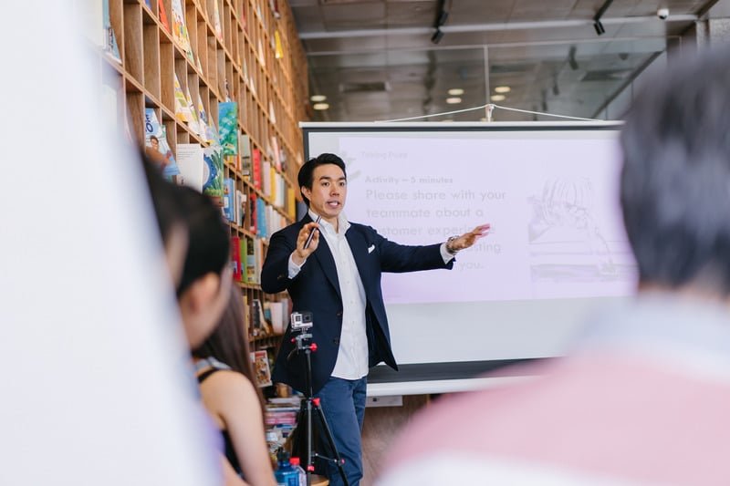 【仲睇片學英文?】推介熱門Duolingo、最新HiNative等6款語言學習APP,爆升英文說話能力 5 teacher